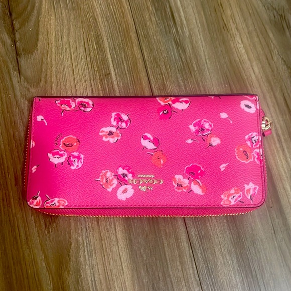 Coach MINI CHRISTIE CARRYALL IN SMALL WILDFLOWER PRINT + Matching Wallet - Picture 9 of 9